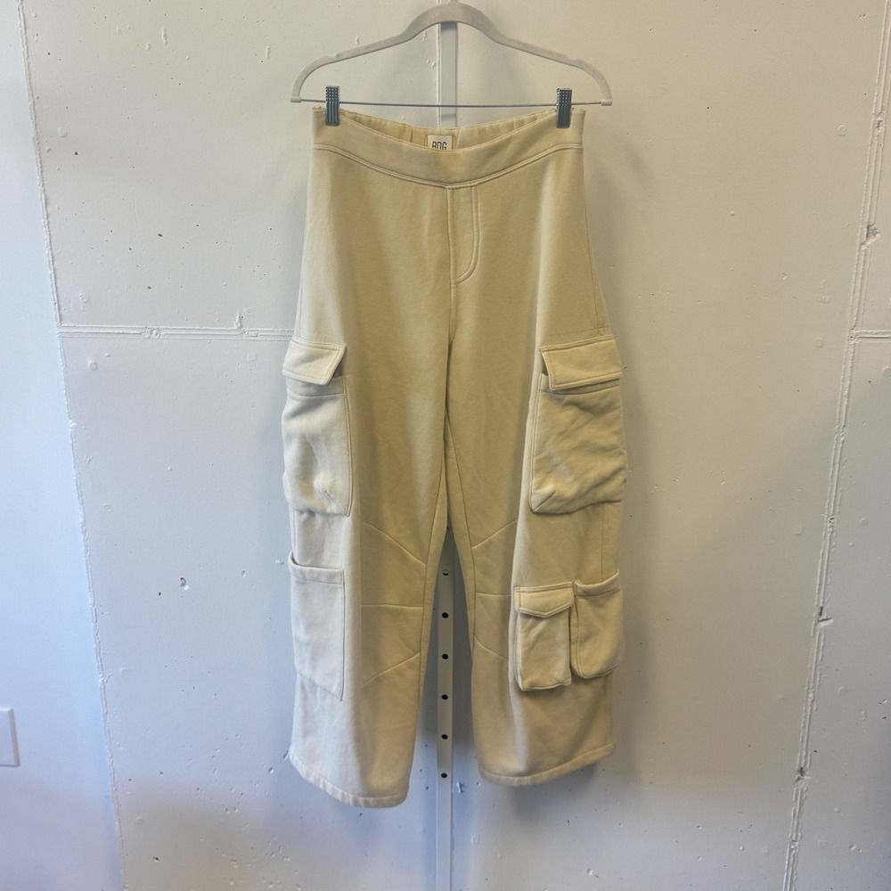 BDG Urban Outfitters Cream Cargo Sweatpants Wide Leg Fleece Joggers‎ OB1802470 M